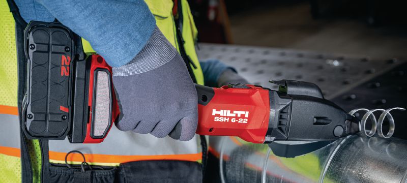 Tijeras metálicas a batería SSH 6-22 CD Cortadora de doble corte a batería para cortes rápidos en espirales y conductos de ventilación de hasta 4 x 0,9 mm│Calibre 20 – con cuchillas Hilti SSH CD incluidas (plataforma de batería Nuron) Aplicaciones 1